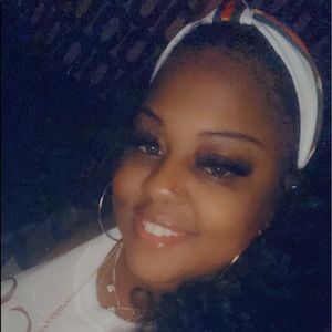 Meet your Posher, Tasha